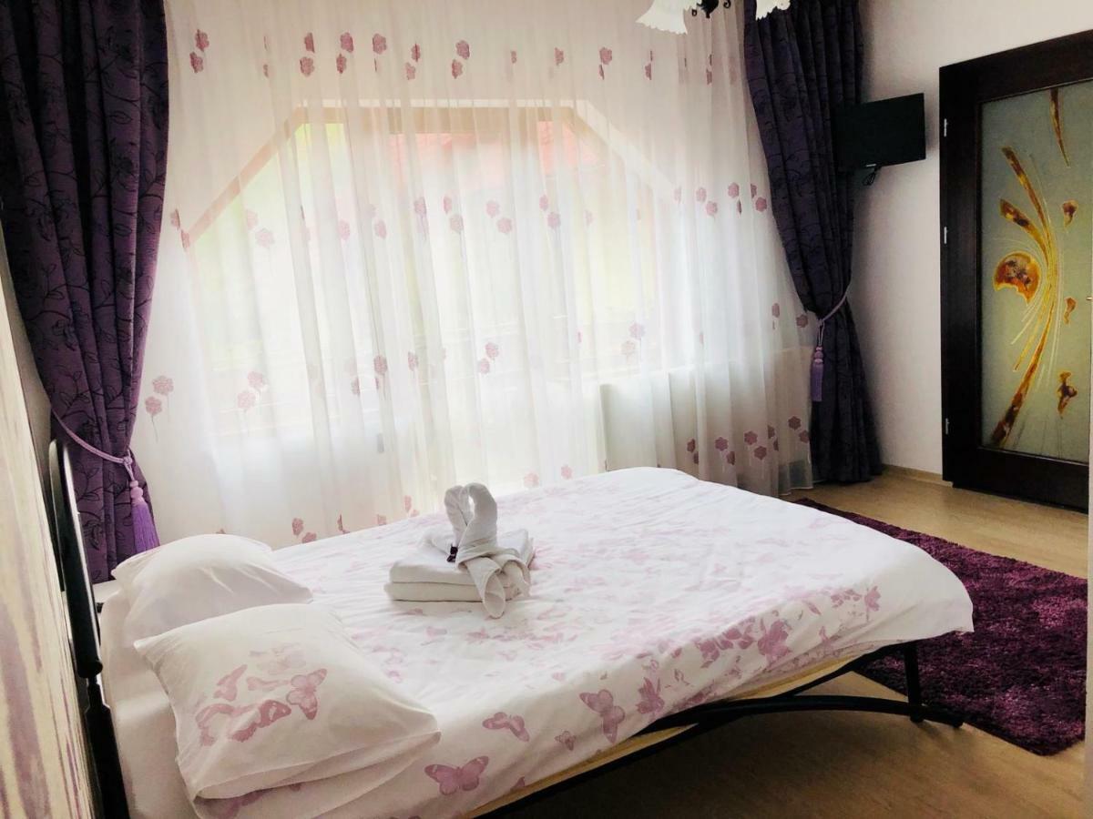 Hotel Ika House Poiana Mărului Exteriér fotografie